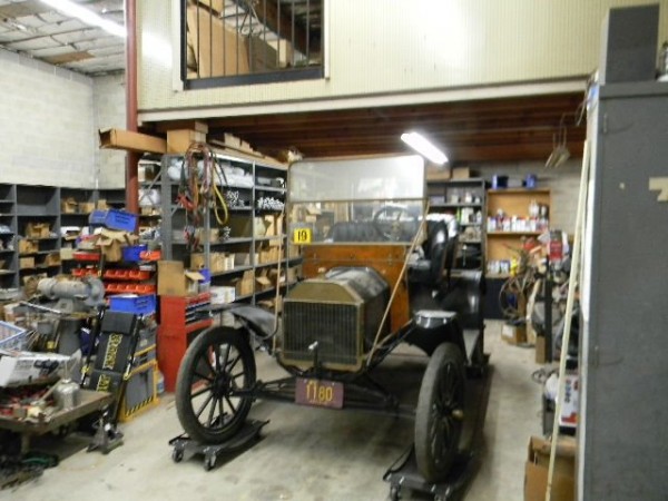 2019 LITTLE HERSHEY-SHOP 002.JPG