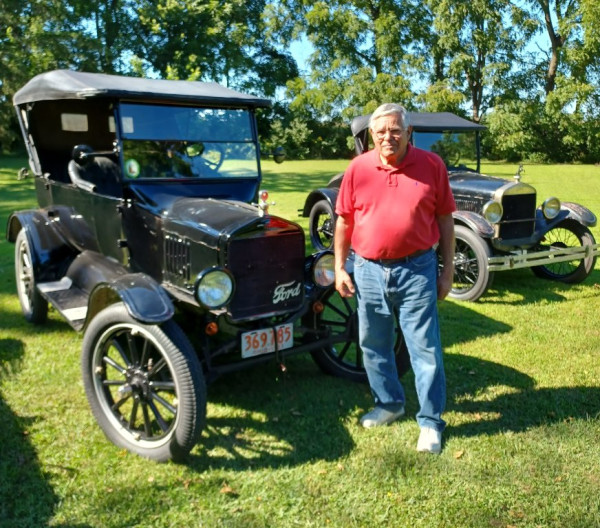 Club member Art Mirtes with his now 100 year old '23 Touring.