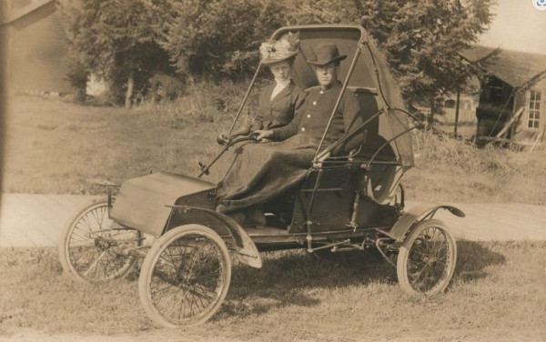 car early3.JPG