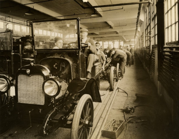 Maxwell Assembly Line2.jpg
