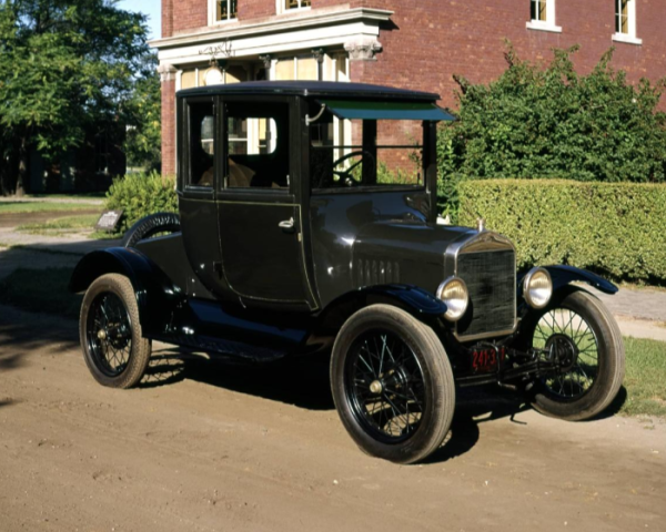1919 Coupe2.png
