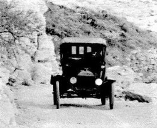 0112_good roads near marfa2.jpg