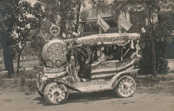 parade car.JPG