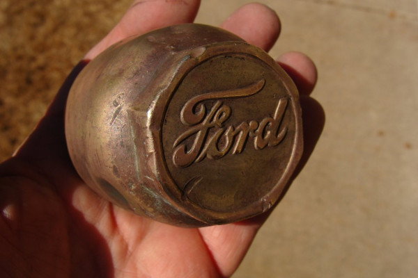 hubcap sharp Canadian.jpg