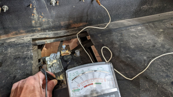 3 volts.jpg