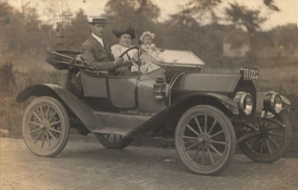 family car.JPG