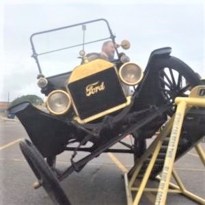 1916-Ford-Model-T-Flex-Frame-4-300x300.jpg