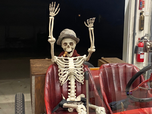 24T Skeleton thrill ride.jpeg