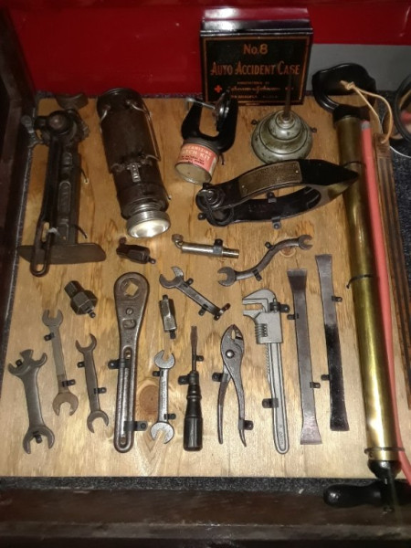 Metz tool display.jpeg