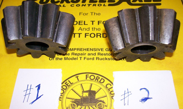 1002 pinion #4.jpg