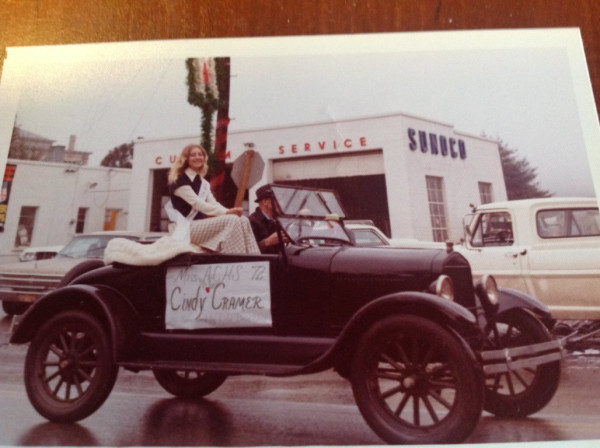 Model T in Newland Parade.jpg