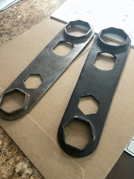 1349 Double flange both ends.jpg