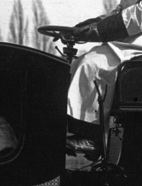 Steering detail.jpg