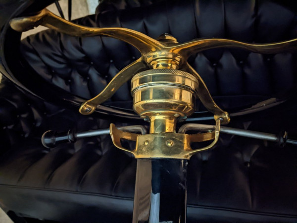 steering column.jpg