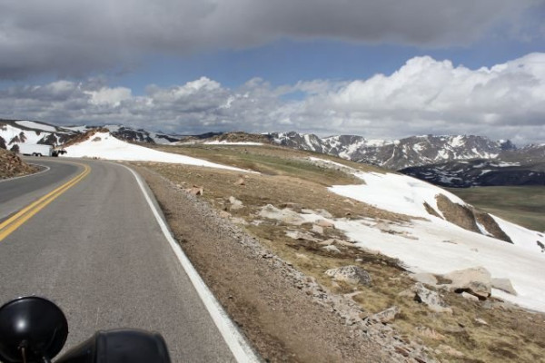 Bear Tooth Pass E s.jpg