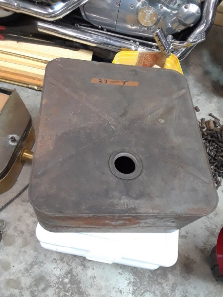 Gas tank,c.jpg