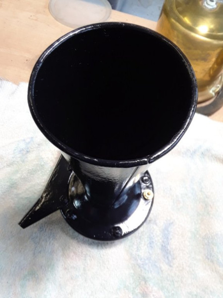 Horn, battery,a.jpg
