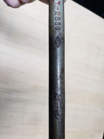 T-2839 Wire Wheel Lug Wrench 2s.jpg
