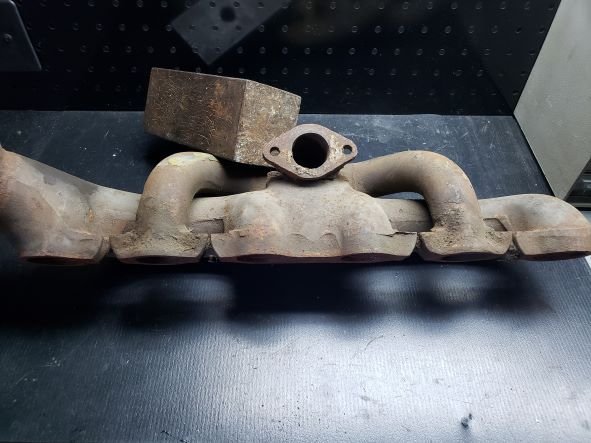 32 Manifold 8s.jpg