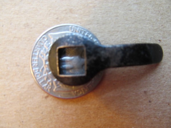 Curtain hook.jpg