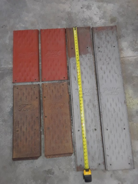 Running boards,a.jpg
