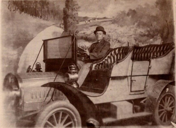 touring car3.JPG