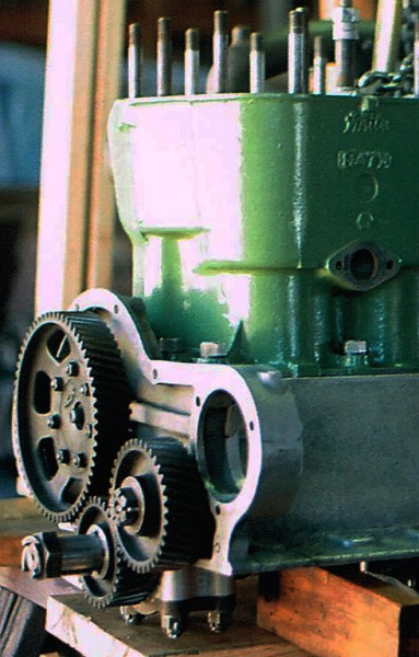 Whitegears.jpg