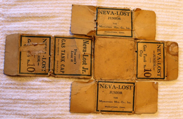 Neva-Lost cap Box1.jpg