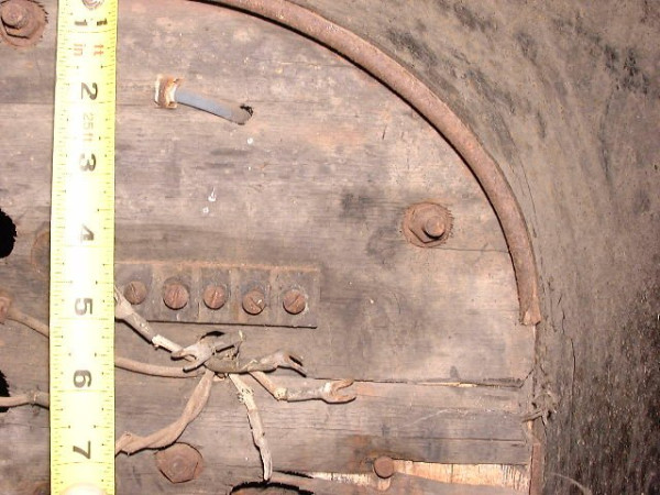 372299.jpg