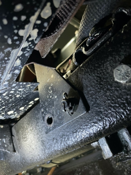single bolt in frame.jpg