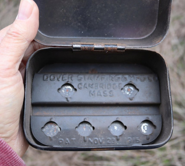 Spare Light Metal Box 3.jpg