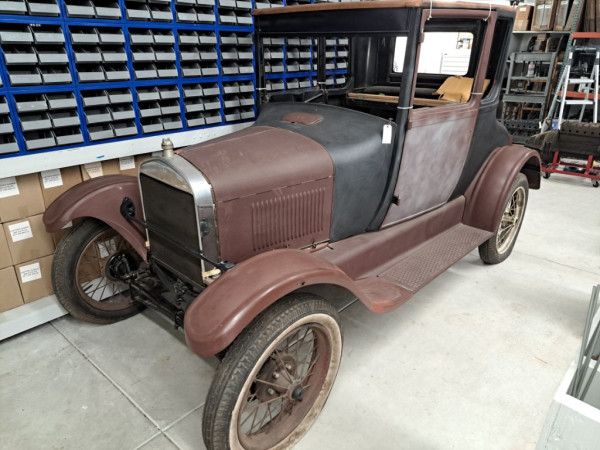 Car 1.jpg
