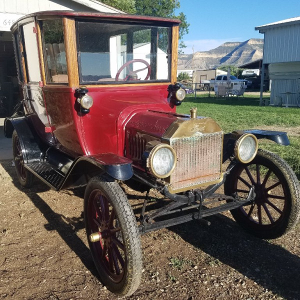 Ford Model T (2).jpg
