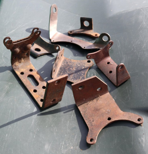 Horn mounting brackets.jpg