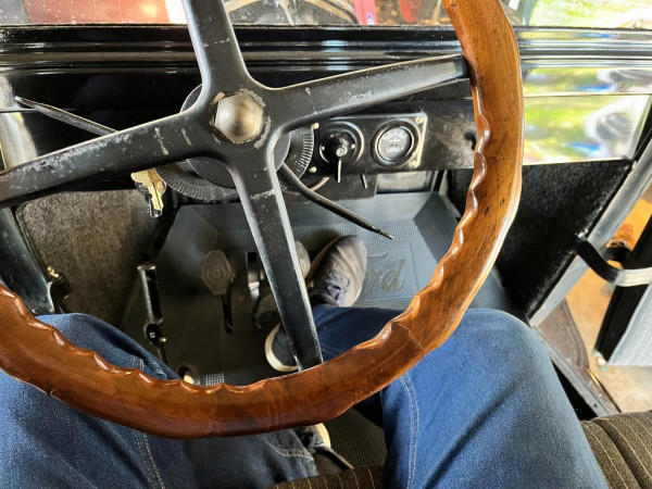 Seat F3.jpg