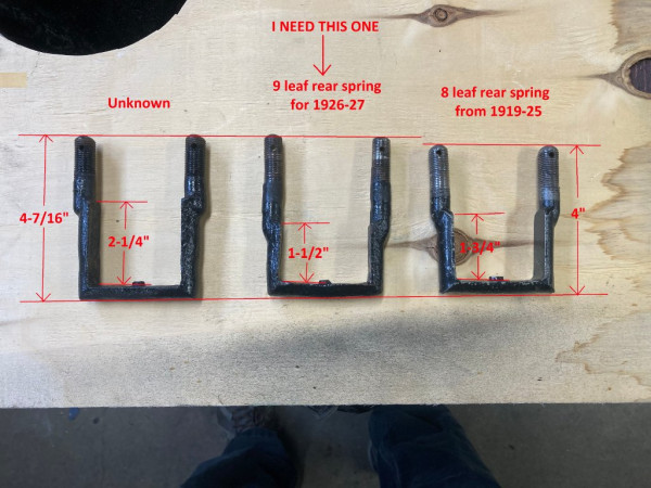 Rear spring clips.jpg