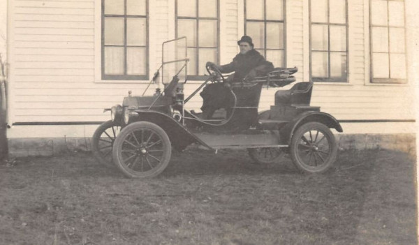 model T roadster.JPG