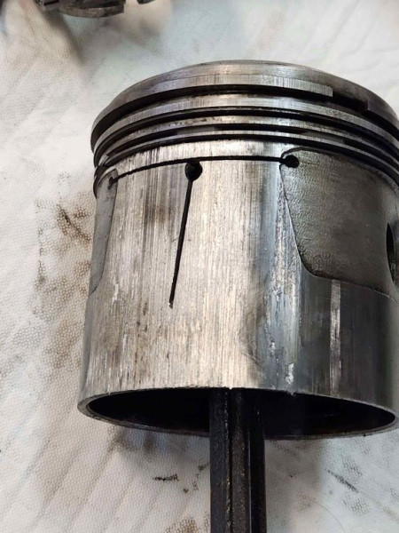 number 1 piston - rev3.jpg