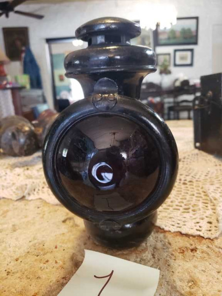 Lamp 1 Front.jpg