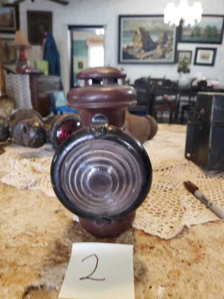 Side Lamp 2 Front View.jpg
