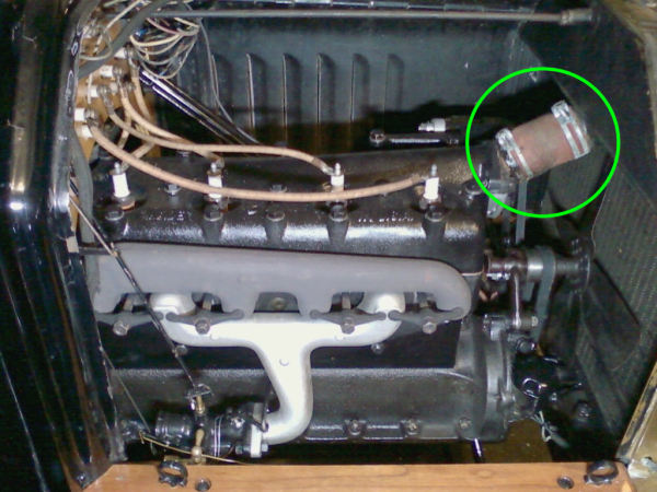 Upper Coolant Hose 2.png