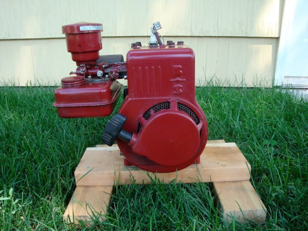 briggs & stratton.jpg