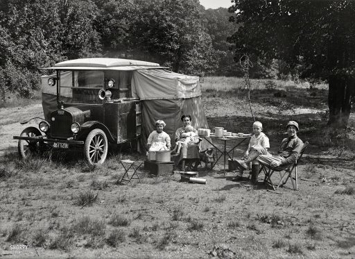 camper 011.jpg