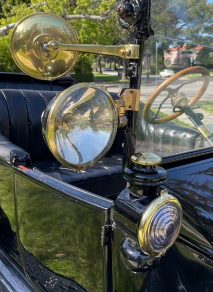 F56B55F1-C2DA-4587-BA7A-CDDD37590F19.jpeg