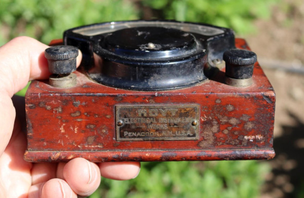 Hoyt meter 2.jpg