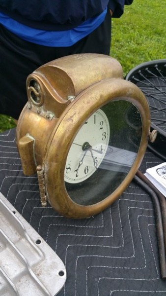 Luray brass lamp.jpg