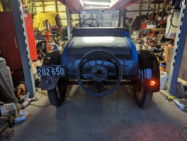 t tail light 5.jpg
