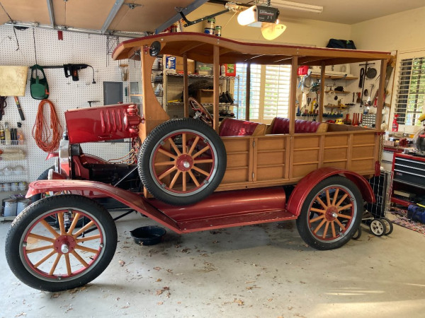 Ford 2.jpg