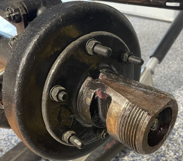 Rear Hub 12.JPG