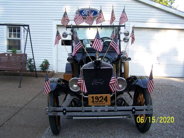 july-4th-roundup-classic-americana-at-its-finest-1924-ford-model-t00u0u_hrLv78pUl7I_0x20oM_1200x900.jpg